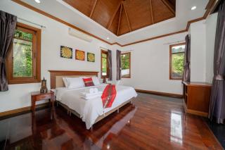 Villa Aurora 4-bedroom Pool Villa in Kamala, Phuket - Ban Nakhale - 9