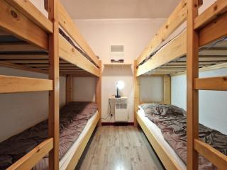 Appartement 42m², 2 pièces + cabine, 6-8 pers, cœur de station, proche pistes et commerces - FR-1-265-195 - Valfréjus - 4