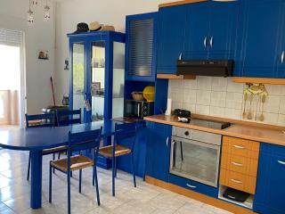 Alikis House - Néa Péramos - 4