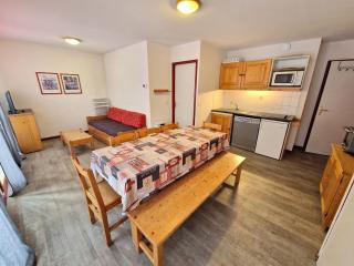 Appartement au cœur de la station, 6/8 pers, 2 SDB, balcon, proche pistes et commerces - FR-1-265-194 - 0