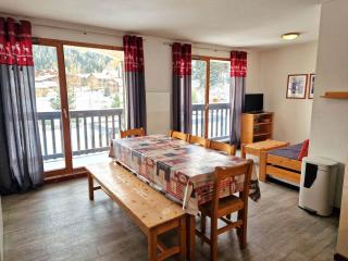 Appartement au cœur de la station, 6/8 pers, 2 SDB, balcon, proche pistes et commerces - FR-1-265-194 - 1