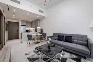1bdr Yacht view Binghatti canal - Dubai - 5