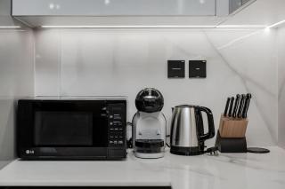 1bdr Yacht view Binghatti canal - 1