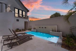 Chloe's Cottage and Carriage House - Rosemary Beach - 9