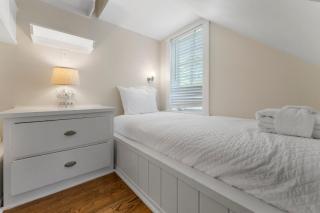 Julia's Carriage House - Rosemary Beach - 1