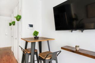 75-1D New 1BR prime UES W D the unit Best Value - New York - 3