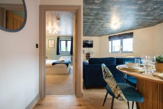 Steppe - 1 Bedroom Luxury Apartment by Mint Stays - Bristol - 9