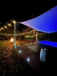 The Barn with Hot Tub & Pool Table - Hadlow Down - 0