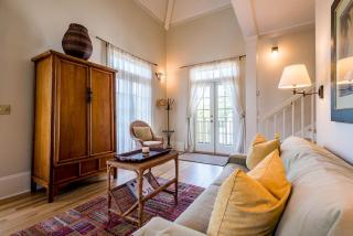 Belize Carriage House - 8