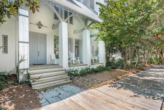 Carefree Cottage - Rosemary Beach - 2