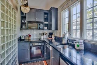 Highland Carriage House - Rosemary Beach - 4