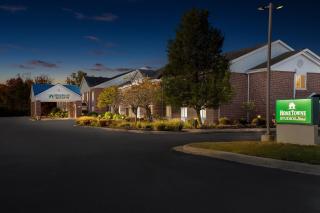 HomeTowne Studios by Red Roof East Lansing - Okemos - Okemos - 3