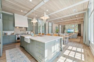 Beach Bear Cottage - 1