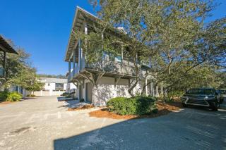 Deauville Carriage House - Rosemary Beach - 3