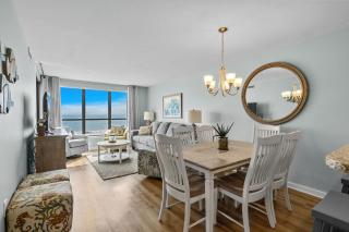 Windemere Beachfront Oasis with Hot Tub and Pool Access - Myrtle Beach - 6