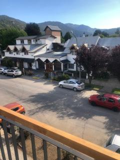 Centrico y cómodo Depto en San Martin de los Andes - 4