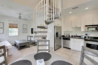 Southern Serenity Carriage House - Rosemary Beach - 0