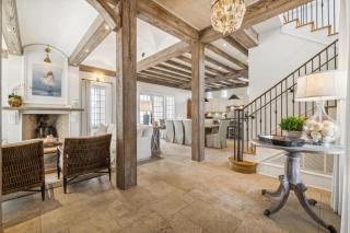 Water Cottage and Carriage House - 6