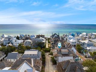 Water Cottage and Carriage House - 8