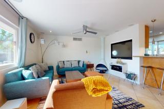 East Venetia Manor Permit# 3515 - Palm Springs - 3