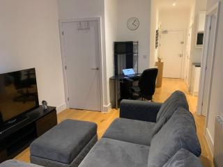 Bright and Cosy Flat Perfectly Located - Croydon - 6