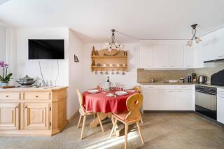 Apartment Chesa Erica 65m2 with private garden - 1