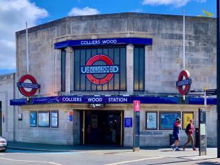Northern Line Double Room Stay with Free Parking - Mitcham - 9