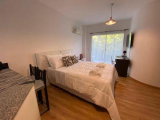 Moderno monoambiente nuevo con balcon a la calle en barrio Belgrano - 2