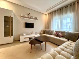 Elegance By Sea Apartment - 8