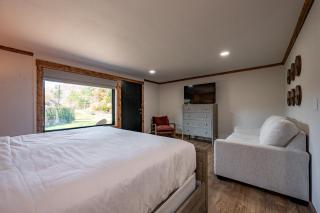 Cove Creek Lodge 104 Poolside Executive King Suite - Oakland - 8
