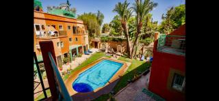 Riad Mido - 8