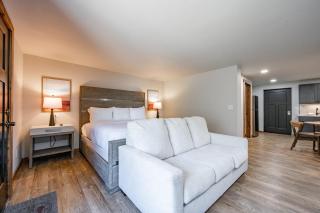 Cove Creek Lodge 109 Lakeside Executive King Suite - Oakland - 9