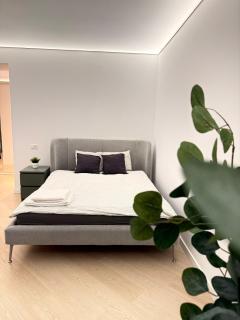 Cortina North New Luxury Apartment with Parking- Self Check in - Voluntari - 7
