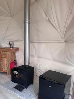 Star gazing Dome 1 with log burner - 4