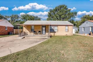 Graces Getaway sleeps 6 - 3