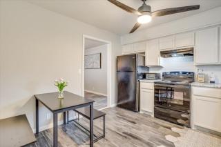 Andover Bungalow - Sleeps 6 - 9