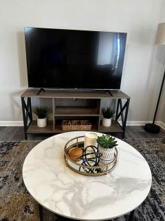 Andover Bungalow - Sleeps 6 - 1