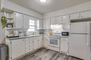 Andover Abode - sleeps 6 - 3