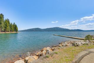 Quiet Cabin with Deck Near Lake Almanor! - Lake Almanor - 9