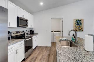 New With Heated SaltWater Pool! Great for 2 Families - Matlacha - 5