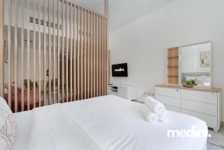 Large studio in JVC - Dubai - Dubai - 6