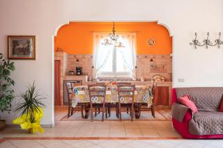 Traditional Villa Located in the Plains of Menfi - 4
