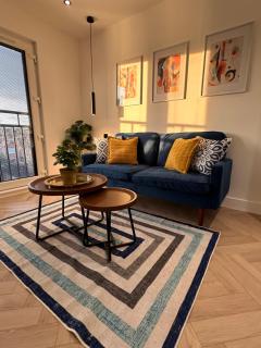 Luxury Private Ensuite Self-contained Room - Newly renovated R5 - 3