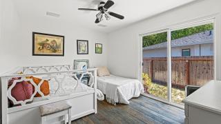Cozy home hot tub, cold plunge, pool close to Napa - San Rafael - 4
