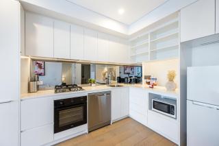 Modern 2B2BA Apartment in the Heart of Bankstown - Bankstown - 5