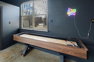 River's Edge Riverfront with Hot Tub Sauna & Game Room - Kalispell - 1