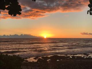 Ohana Beach Retreat at the Surf and Racquet Club - Kailua-Kona - 9