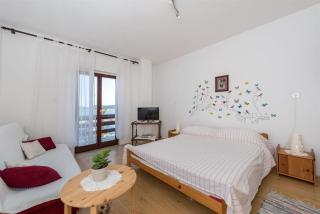 Apartment Mili - Betina - 1