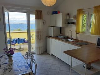Apartment Brane - Sutomišćica - 8