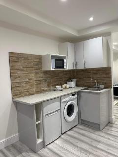cozy corner lodge - Ealing - 2